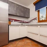 House Mirjana באניולה