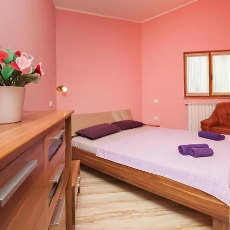 House Mirjana *